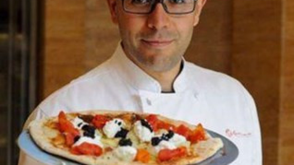 Световноизвестният шеф Паскуалино Барбасо гостува в Burrata Italiana със свое шоу и черпи с пица