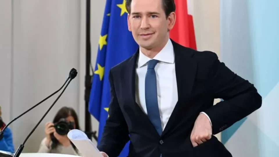 Може ли Курц да управлява Австрия, докато е разследван за корупция, питат „Зелените“