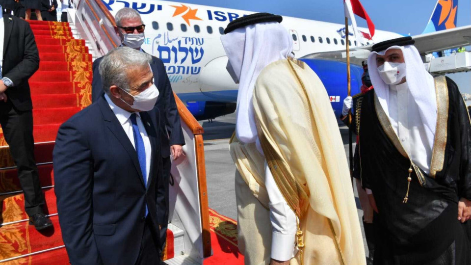 Израелският външен министър на историческа първа визита в Бахрейн