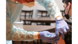 По 120 души средно на ден се ваксинират в Пернишка област