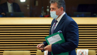 Еврокомисар: Цените на тока и газа скочиха заради икономическото възстановяване