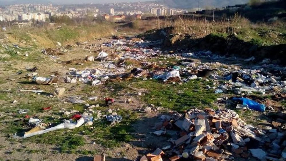 Пак сметище край Благоевград, ден след почистването