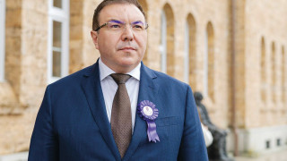 Проф. Костадин Ангелов в Стражица: Забранени ли са партиите в България?