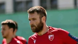 Най-добрият играч на “Звезда” отпадна за “Лудогорец”