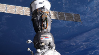 Пилотиран космически кораб за първи път се скачи с модула „Наука“ на МКС