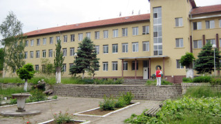 Осем пациенти на психиатричната болница в Карлуково са с коронавирус