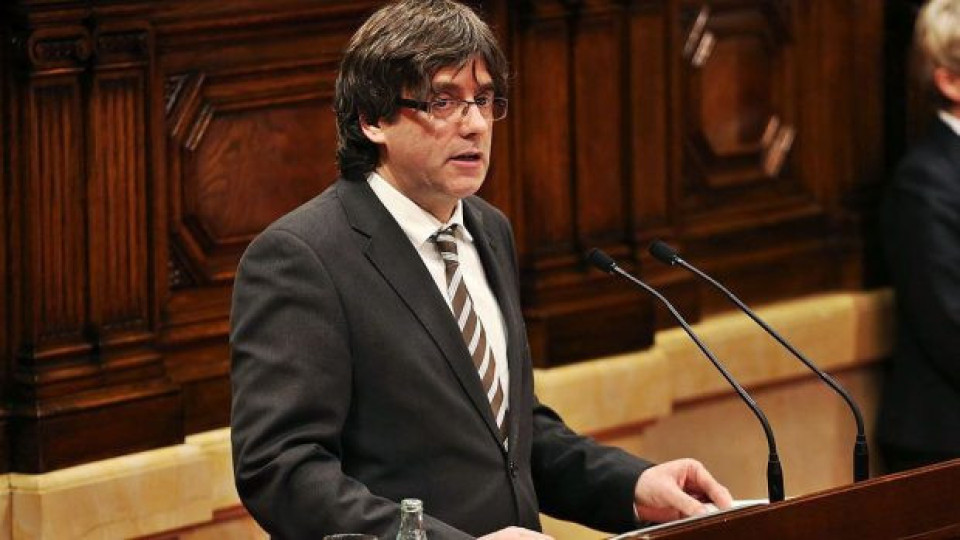 Бившият каталунски лидер Карлес Пучдемон бил задържан в Италия