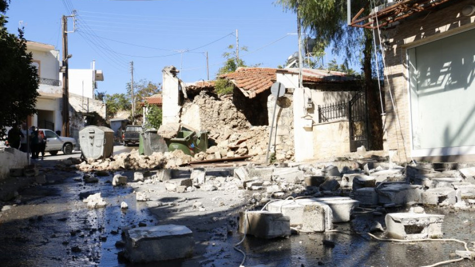 Извънредно положение беше обявено на Крит, броят на пострадалите от земетресението достигна 20