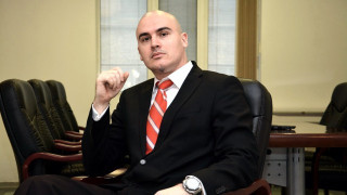 Петър Илиев е плагиатор, освобождават го от Софийския университет