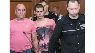До месец ВКС решава ще излежат ли Ценко Чоков и синът му увеличените присъди, или остават на свобода