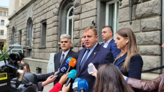 ВМРО се регистрира за изборите за президент и парламент
