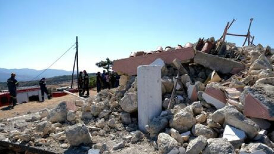 Силно земетресение на остров Крит /Видео/