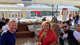 Марта Вачкова на „Златна роза“ с любим режисьор и приятел