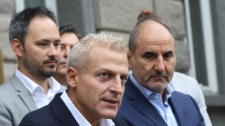 Москов и Цветанов преговарят за коалиция