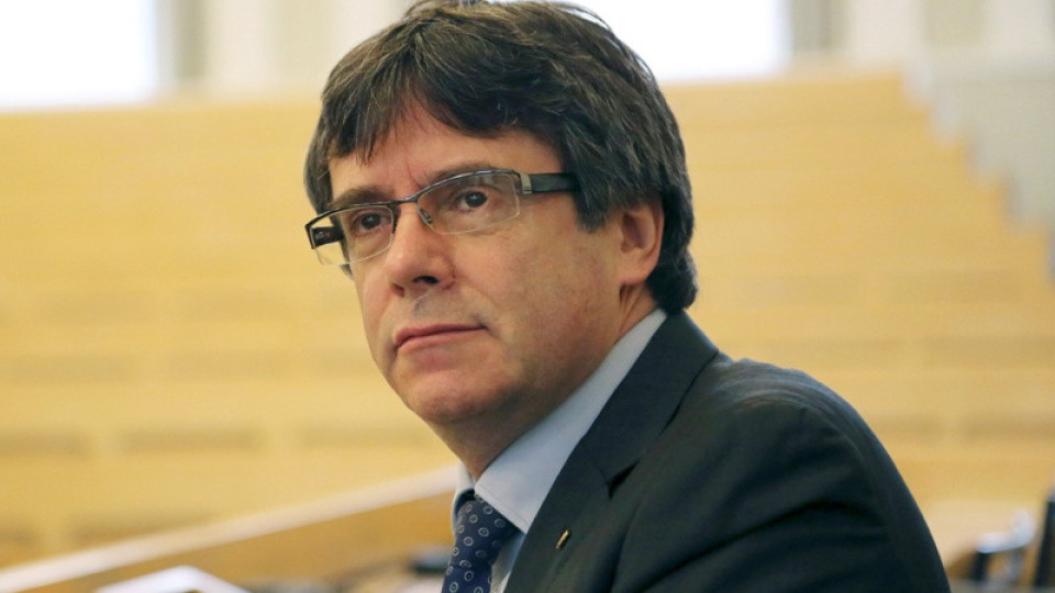 Арестуваният каталунски премиер Карлес Пучдемон ще се върне в Белгия
