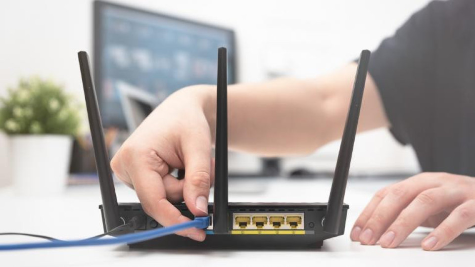 16-годишно момче сам създаде Wi-Fi мрежа в селото си (Видео)