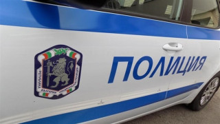 Грабител хвърли одеало върху старец в дома му в Хасково, отмъкна му пръстен