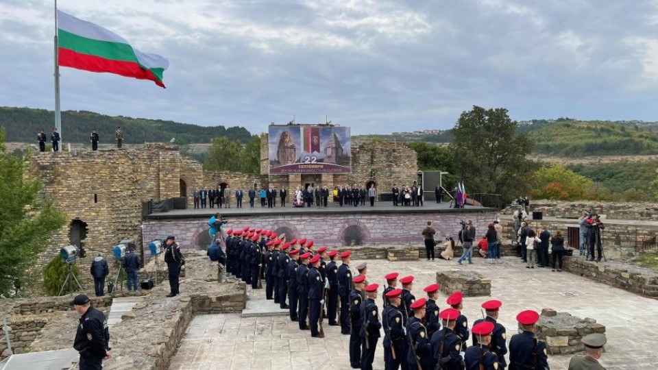 С тържествена света литургия започнаха тържествата за 113 г. независима България (Снимки, видео)