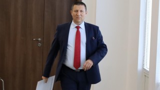 Сарафов вика за обяснение прокурора, пуснал шофьора, причинил смъртта на Ферарио Спасов