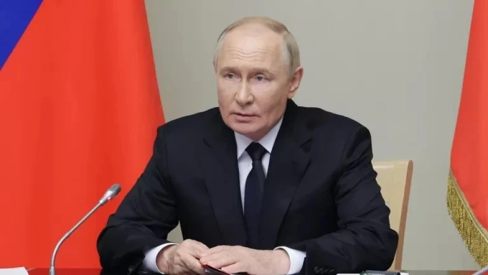 Путин е готов да назначи екип за диалог със Зеленски Путин е готов да назначи екип за диалог със Зеленски
