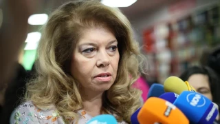 Повече от месец няма нито дума какво всъщност ще представлява Бюджет 2025 г., каза вицепрезидентът Илияна Йотова