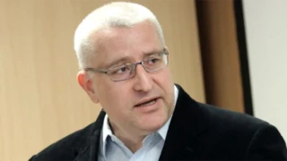 Проф. Светослав Малинов: Ако влизането ни в еврозоната се забави, ГЕРБ ще загуби много, коалицията ще се обезсмисли