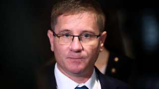 Димо Дренчев: Законът за купувачите на кредити спасява банките, не хората