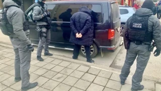 Разбиха канал за трафик на мигранти