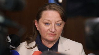 Деница Сачева: Не можем да допускаме да има нелегални домове за грижа за възрастните хора