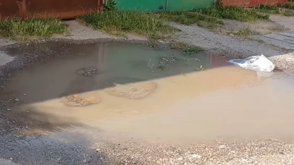 "Това е недопустимо!" Теч на вода в София, кой ще плаща? ВИДЕО