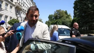 Заместник-кметът на София Никола Барбутов е задържан