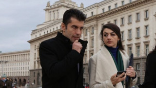 Кирил Петков отново излъга – Лена и жената на Цеков управляват Столична община