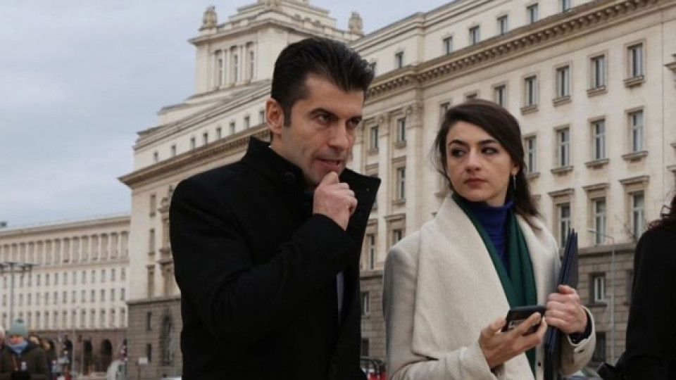 Кирил Петков отново излъга – Лена и жената на Цеков управляват Столична община