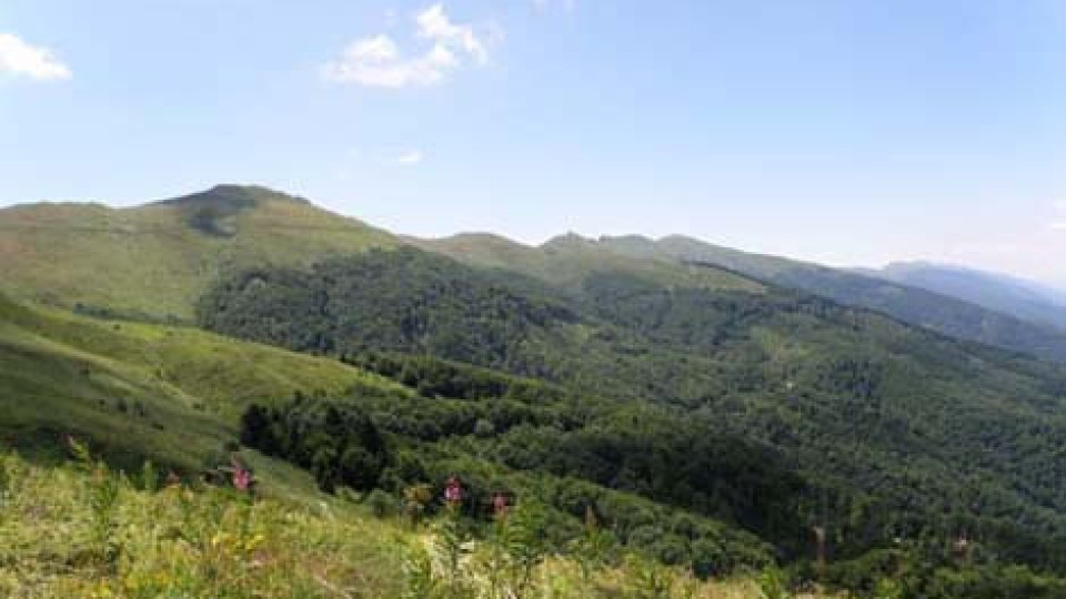 The Schemes of Bulgaria’s “Eco-Extortionist” Toma Belev in the Country’s Newest Nature Park – Belasitsa Nature Park