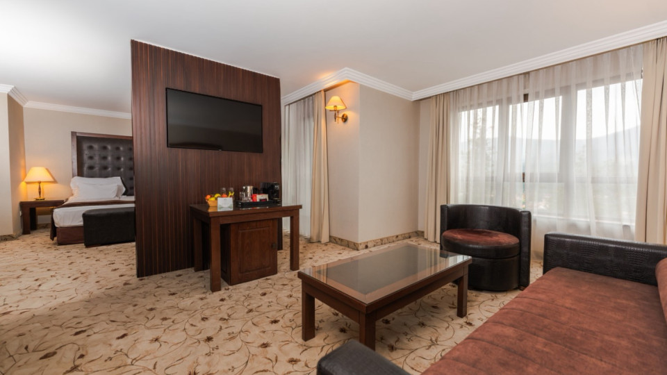 Ексклузивно! Maxi Park Hotel & SPA Велинград отвори врати след грандиозна реновация