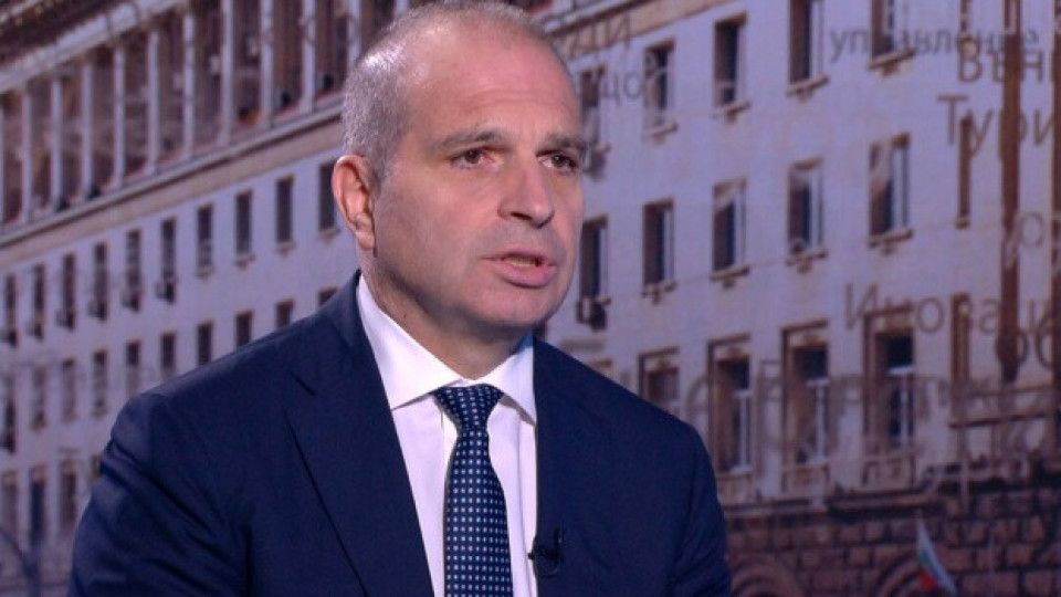 Гроздан Караджов за сваленото от самолет дете с тежко увреждане: Случаят е безчовечен