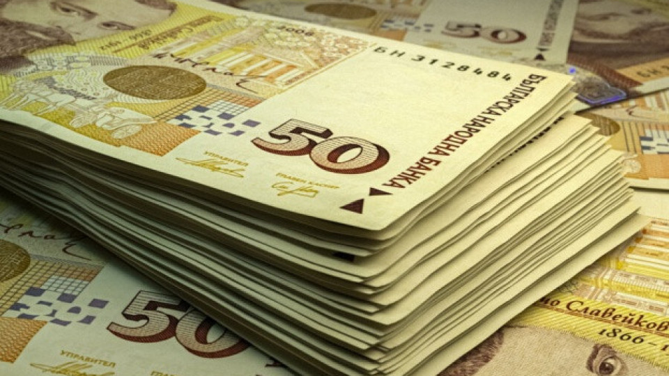 Жена преведе 10 000 лв. на измамници чрез онлайн платформа за разплащания