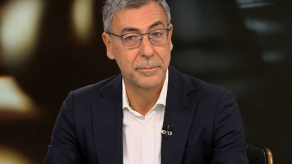 Проф. Даниел Вълчев: Правителството е в режим на оцеляване