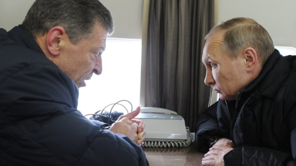 Козак напусна Путин, с какво ще бъде запомнен най-известния украинец в Кремъл?