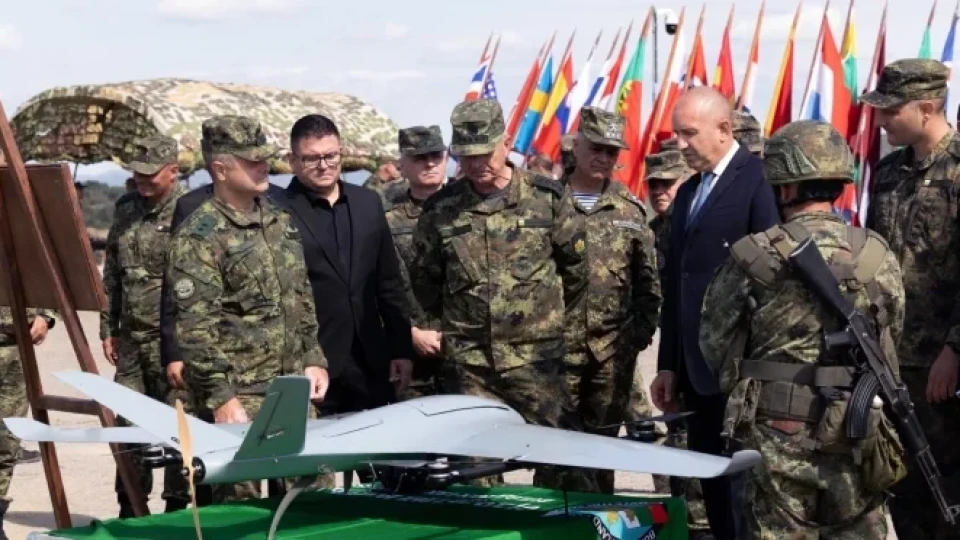 Дано догодина поразяваме цели: Дроновете в българската армия днес