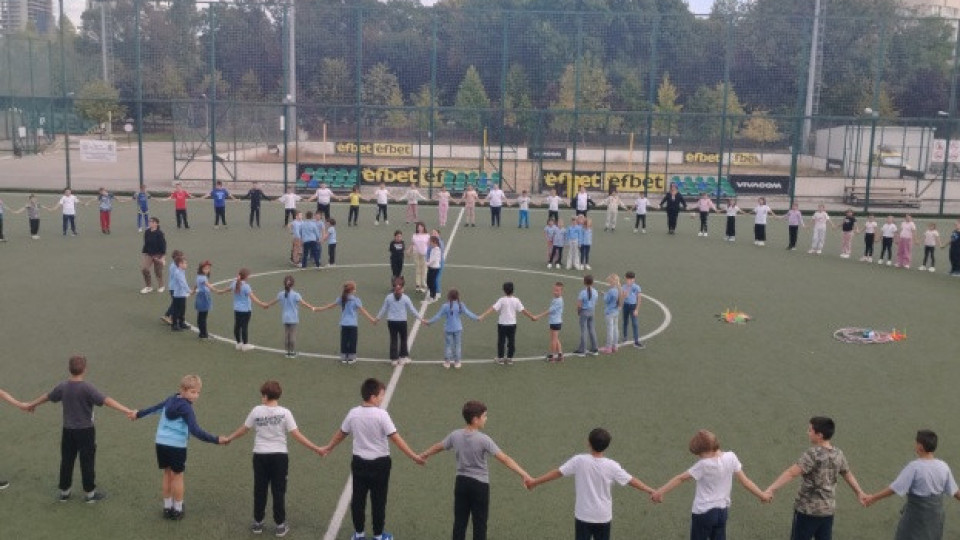 "Бъди смел, бъди добър!“: Над 120 деца от столични училища се включиха в спортни активности, организирани от Държавната агенция за закрила на детето