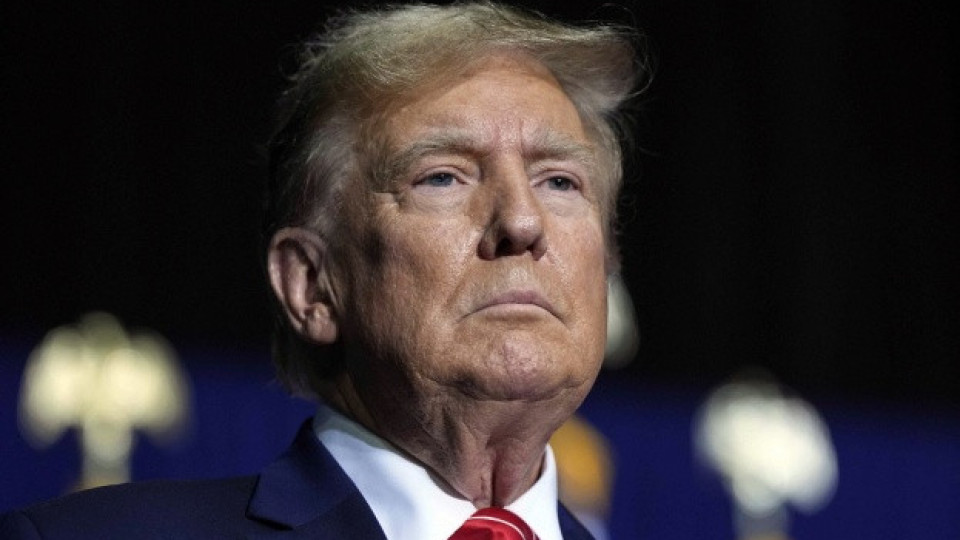 Тръмп ограничава приема на бежанци до 7500 - предимно бели южноафриканци Тръмп ограничава приема на бежанци до 7500 - предимно бели южноафриканци