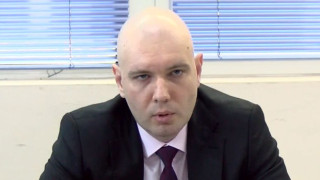 Трагедията в Пловдивско: Дядото е застрелял внука си с 4 куршума, а съпругата си - с един