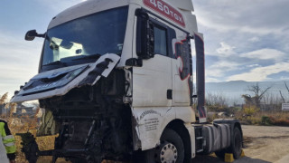 Ето го камиона, чийто шофьор погуби три живота на Околовръстното на Пловдив