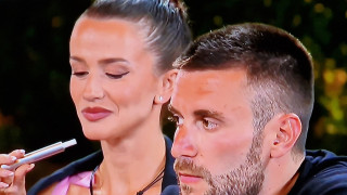 Виктор постави Дениз на място! Туркинята не му дава изхабеното си от секс тяло, а иска парите му