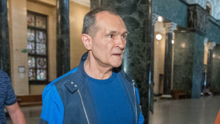Васил Божков отърва арест в Гърция