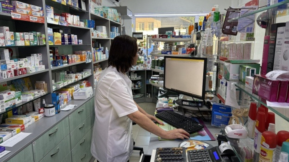 Закъснели плащания застрашават доставките на лекарства