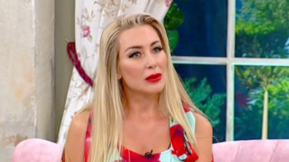 Болен мозък! Антония Петрова рискува третото си дете, само и само да изкара живота си като от приказка