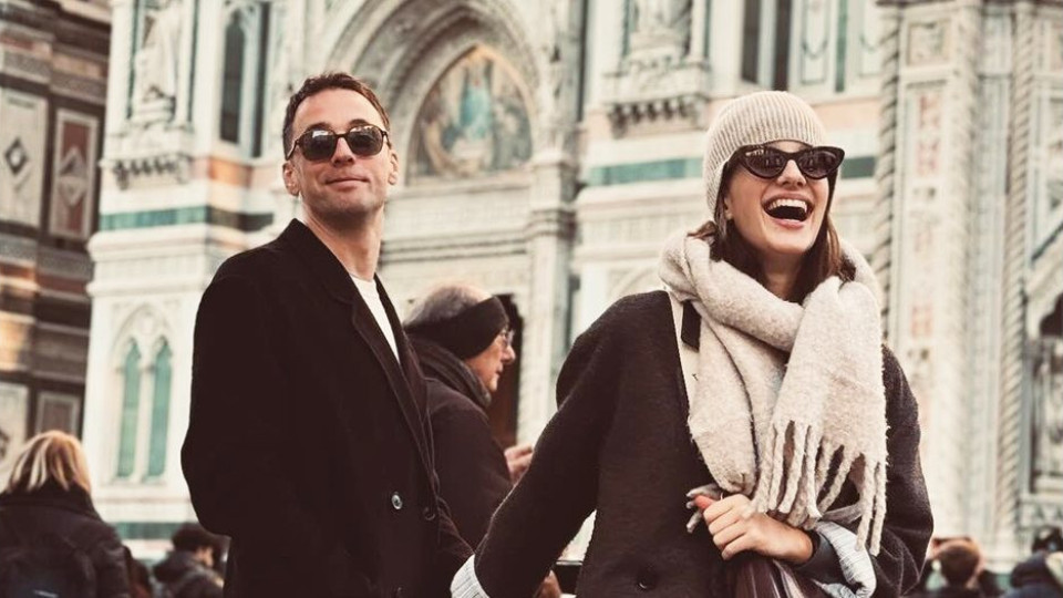 Ще ражда, а е гола и разкрачена! Бойко Кръстанов в шок какво чудо си взе у дома (СНИМКИ)