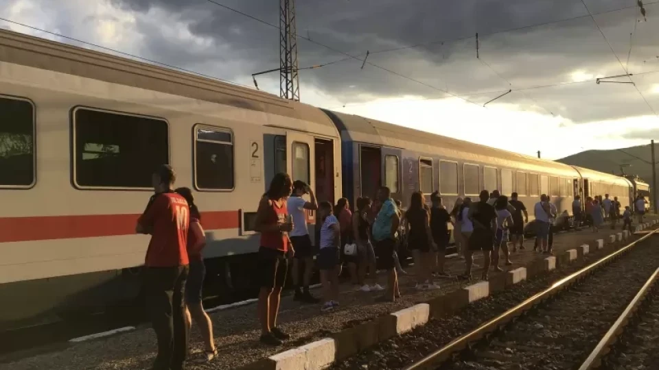 БДЖ е в пат. Ще се стигне ли до мат?